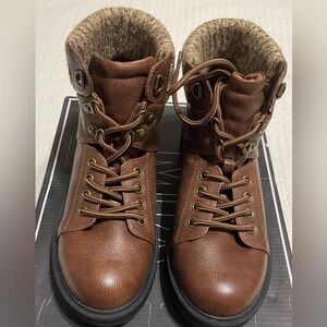 MIA Marsha Lug Boots - Size 7